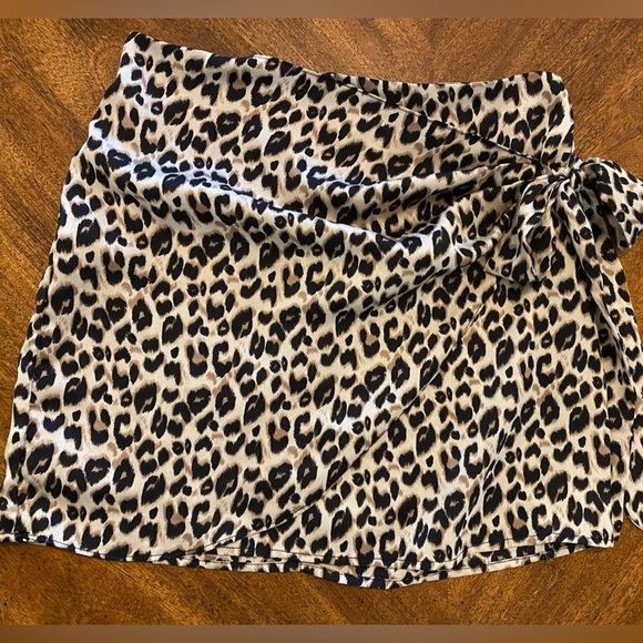 None Dresses & Skirts - Leopard Mini Skirt With Tie Side